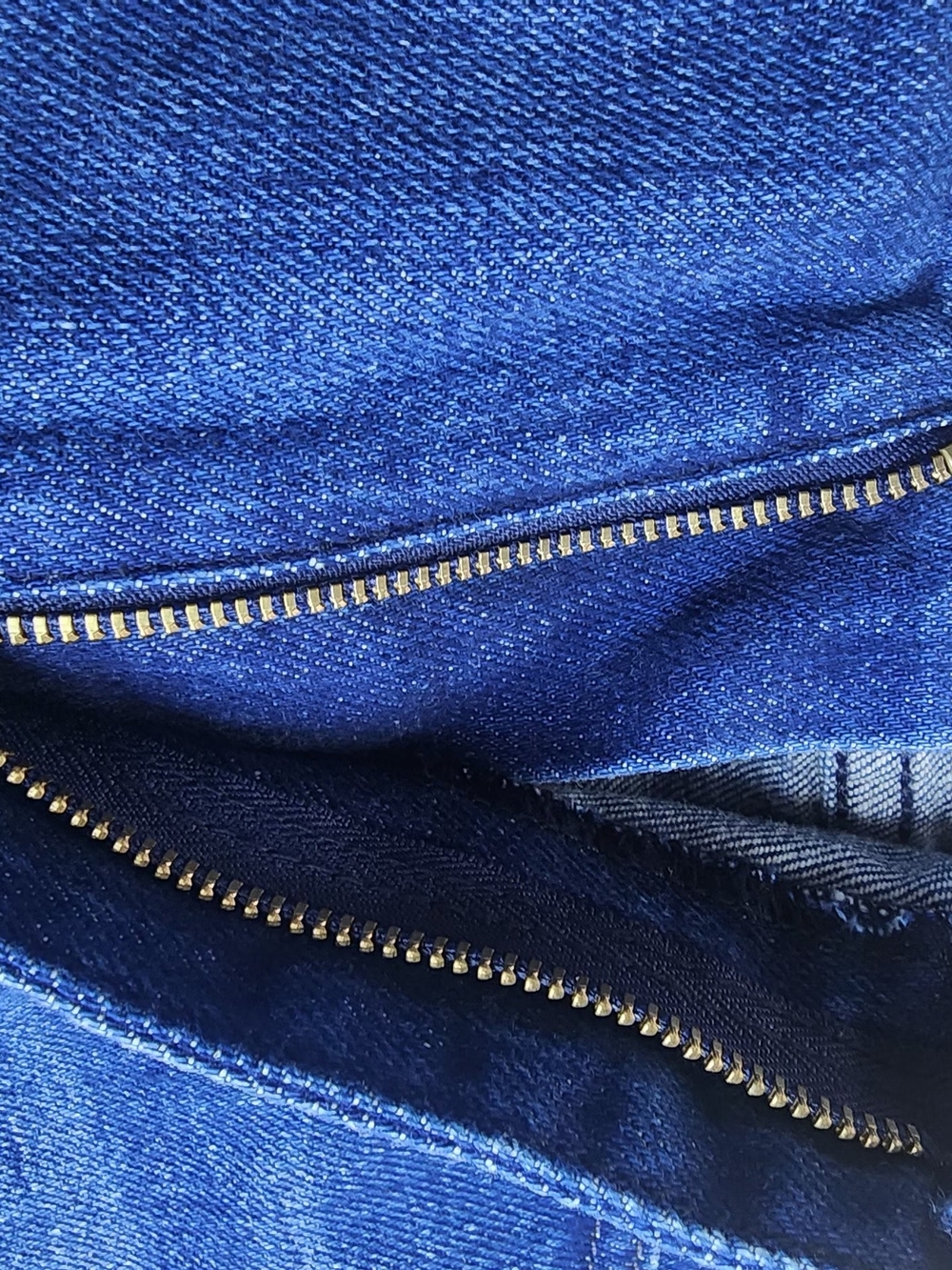 7 For All Mankind Dark Blue Denim Jeans with Copper Rivets